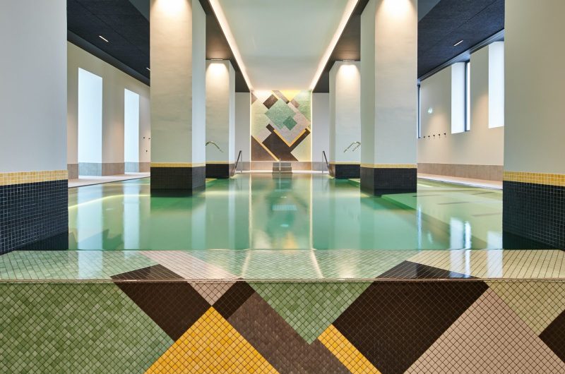 067_SPLENDID_DAX(C)JPEG STUDIOS WEB 72 DPI