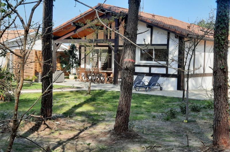 102-maison-perazur-bnb1-HLOAQU040V50SFEV-size2048