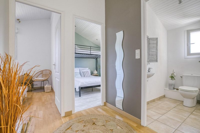 11-villa-dousbastes-messanges-bnb1-HLOAQU040V50GGYI-size2048