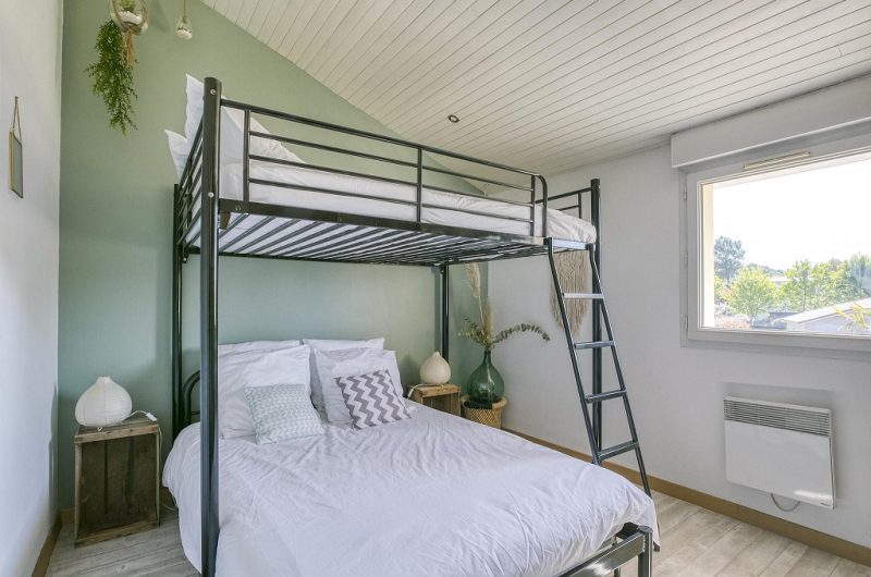 12-villa-dousbastes-messanges-bnb1-HLOAQU040V50GGYI-size2048