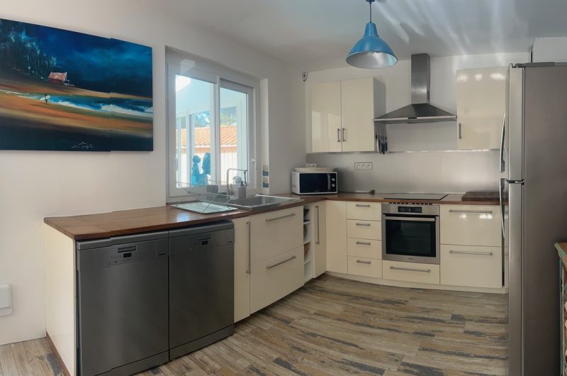 14. Cuisine lave vaisselle Miele spet 2025