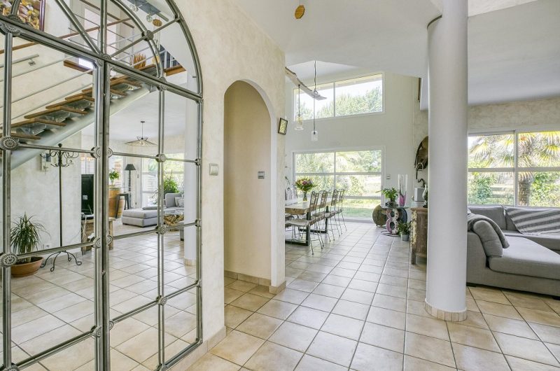 15-villa-dousbastes-messanges-bnb1-HLOAQU040V50GGYI-size2048