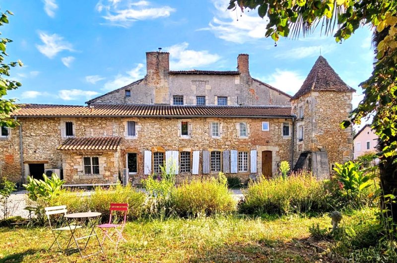 1CHATEAU ARCHE D AURE FACADE NORD 2025 ©Campana