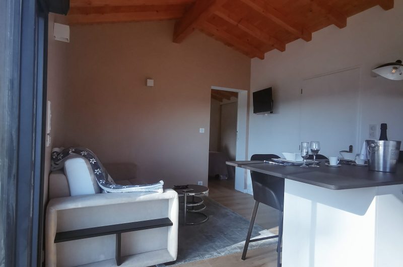 1FD7C98E-70AC-4CF7-AD31-4F71C434A23F