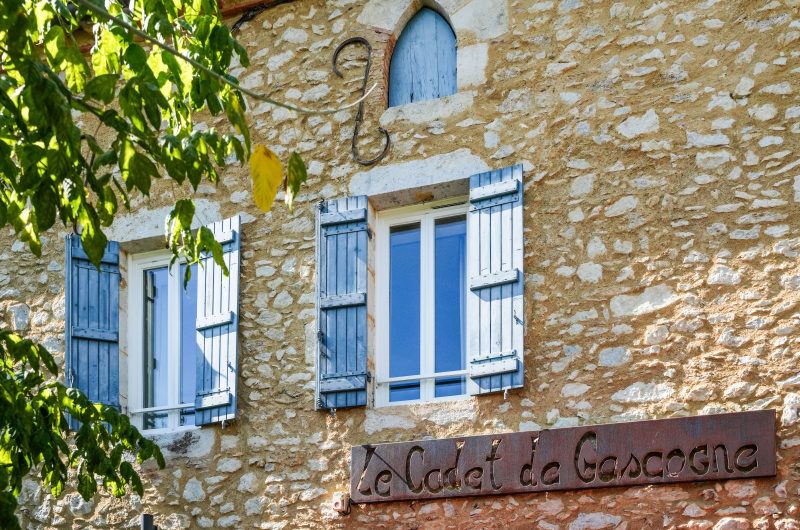 2024 – STJUS – Cadet de Gascogne – Devanture – ©Studio Art et Lumière