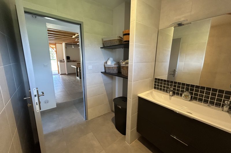 2025 – ARUE – La Grange de Routgé – Salle de bain – ©M. DESCAT (1)