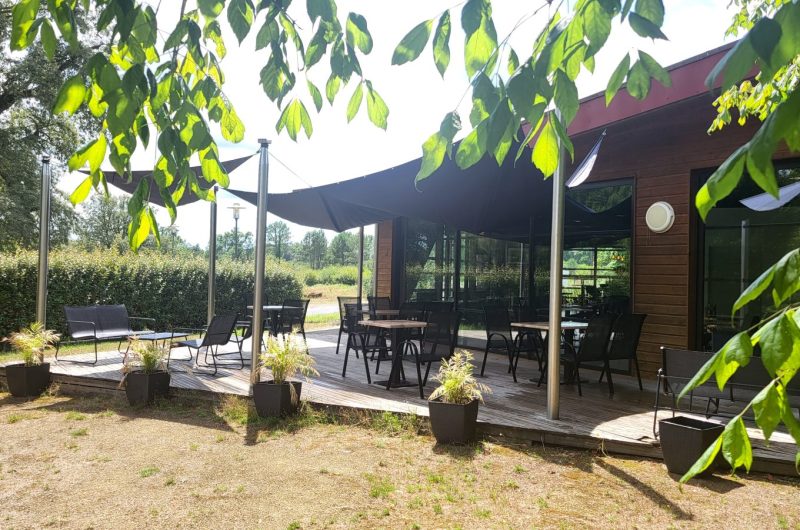 2025 – LOSS – La Côte à Losse – Terrasse extérieure – ©OT Landes d’Armagnac – WF (2)