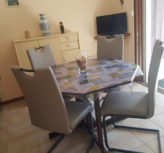 2025_damico_isabelle (5) (Copier)