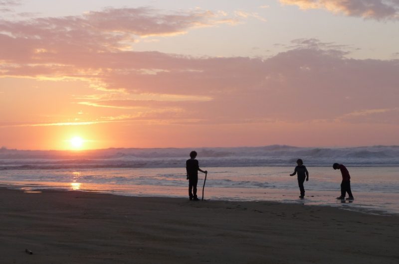 37-la-plage-au-crepuscule-op
