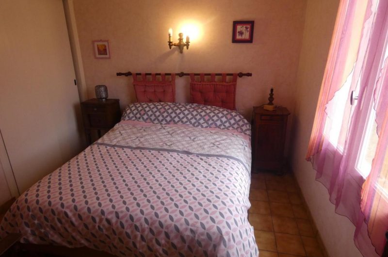 381208-11_20520_a42fd3710c2e4434e3d72c425fbf22a0