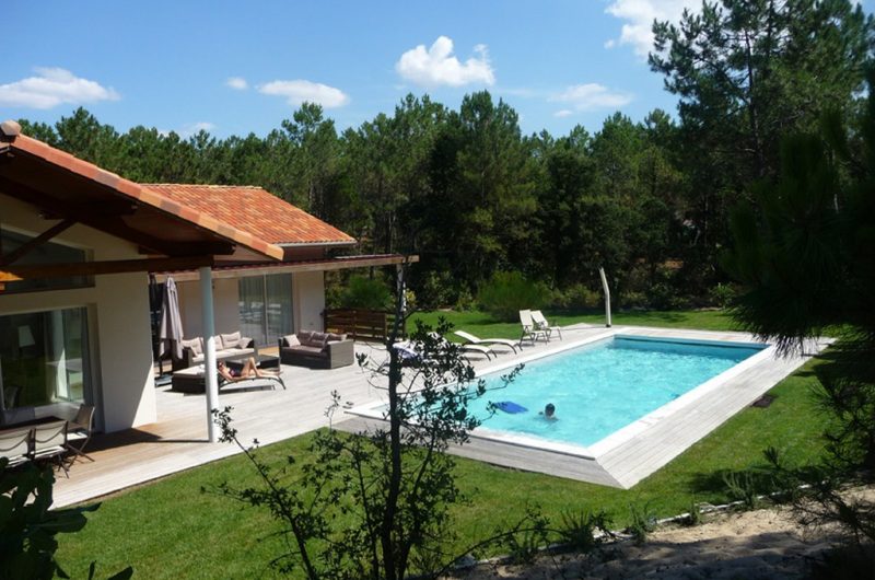 4-exte-urieurs-salon-1–piscine-op