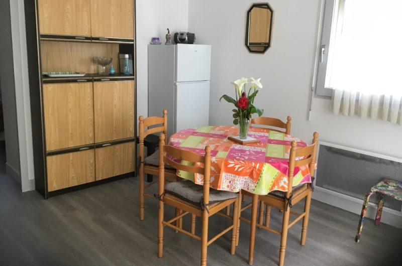 4A41F455-D8BF-43F4-BE71-66DDE039C874