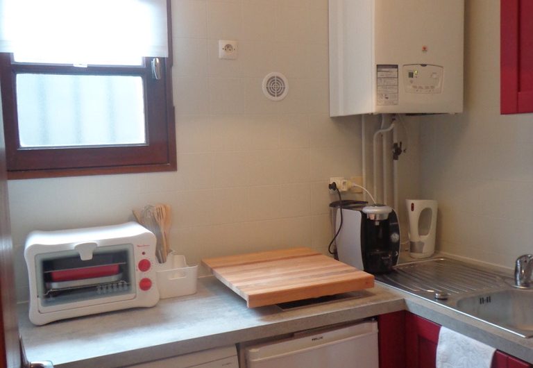 5CDE081C-739B-41F4-8573-A4525586170C-1-105-c