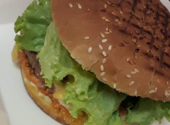 667616-snack-festif-burger