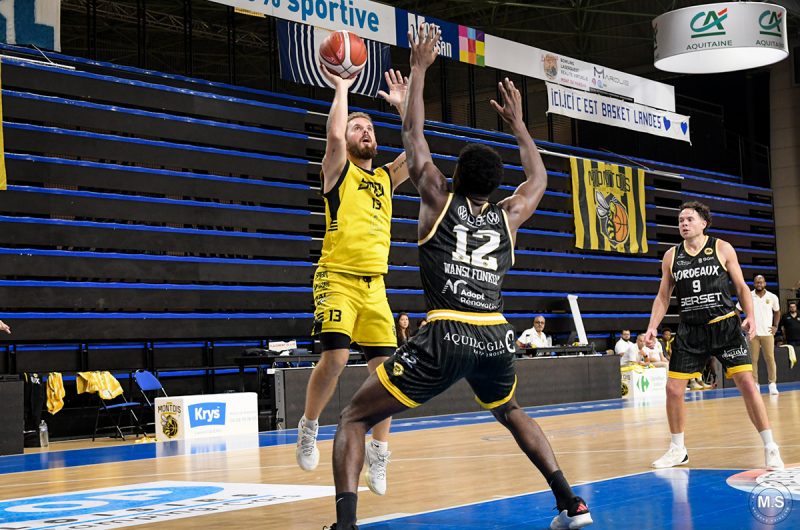 856460-stade-montois-masculin-2