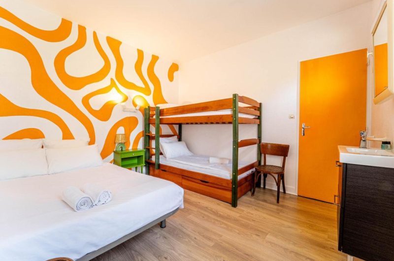 Au Bon Landais chambre jaune 5