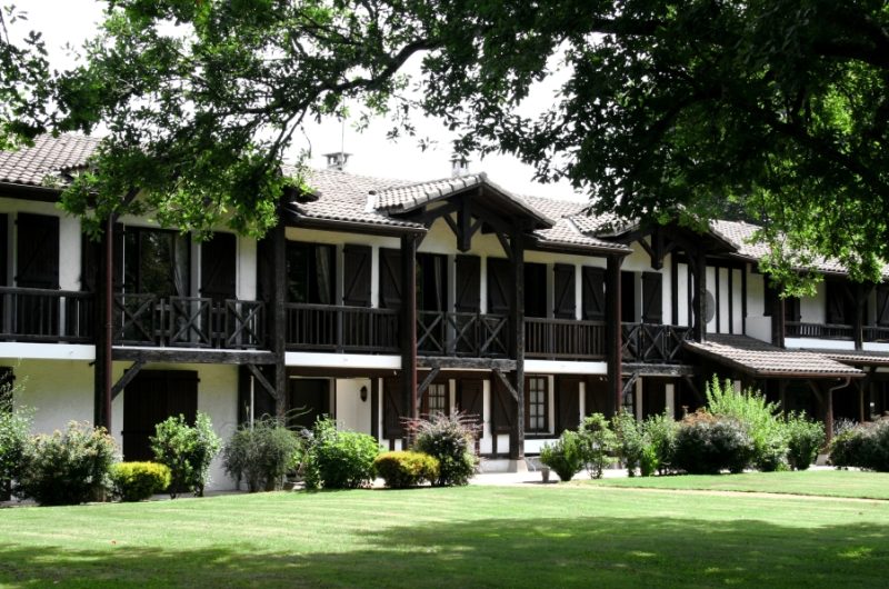 Auberge des pins chambres parc22 web