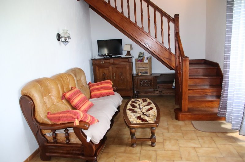Barrouilhet gîte – salon tv