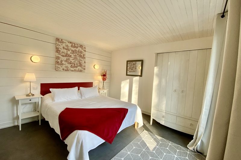 Chambre RDC Appartement 7 exposition sud