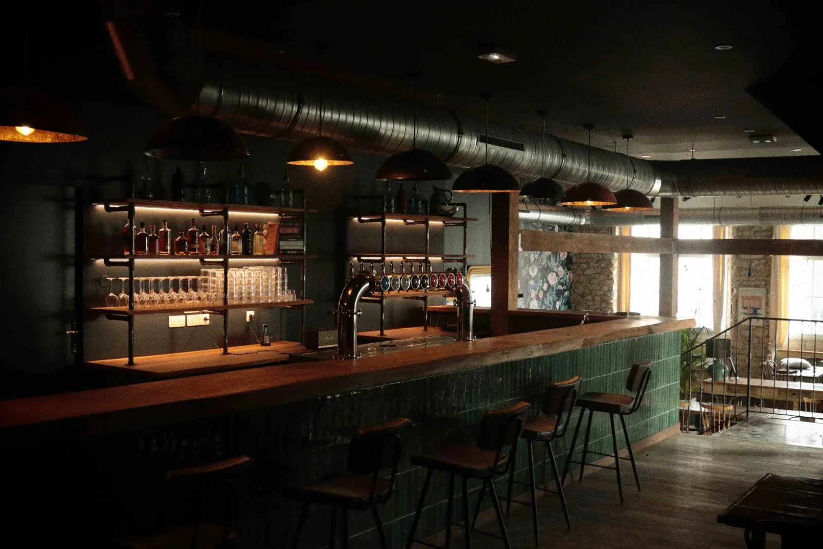 Chez Nous, French Pub_le lieu_10