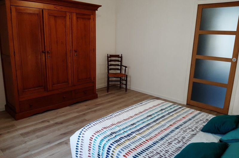 Cousin – chambre 2pers rangements