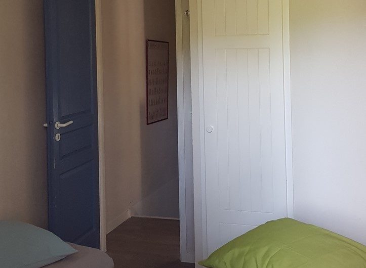 DESLOUS chambre 2–3 rac