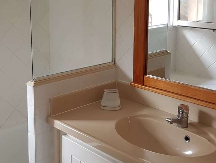 DESLOUS salle de bain rac