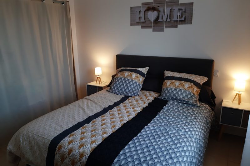 Devaux Bidaou – chambre lit 2p penderie