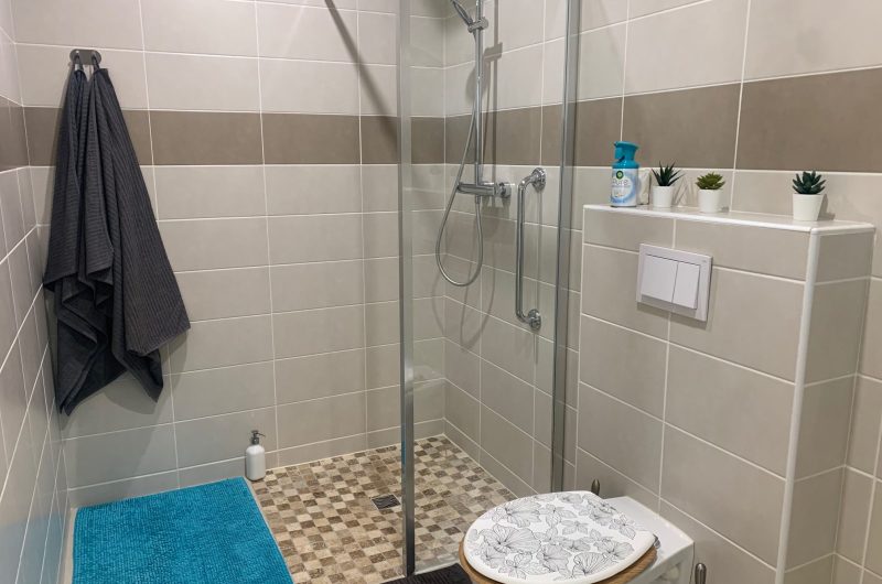 Douche Le Petit Charron ©OTC