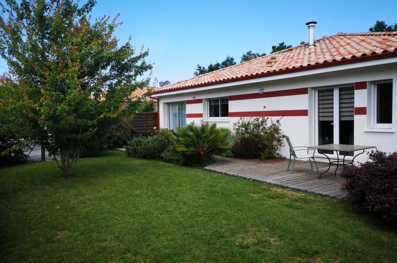 EXTERIEUR AVANT (002)