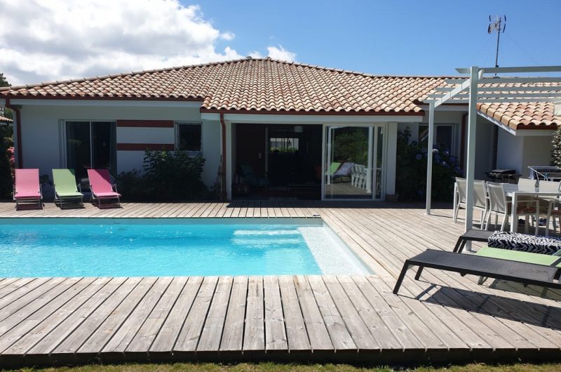 EXTERIEUR DEPUIS JARDIN (002)