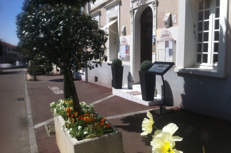 Façade hôtel Jambon 1