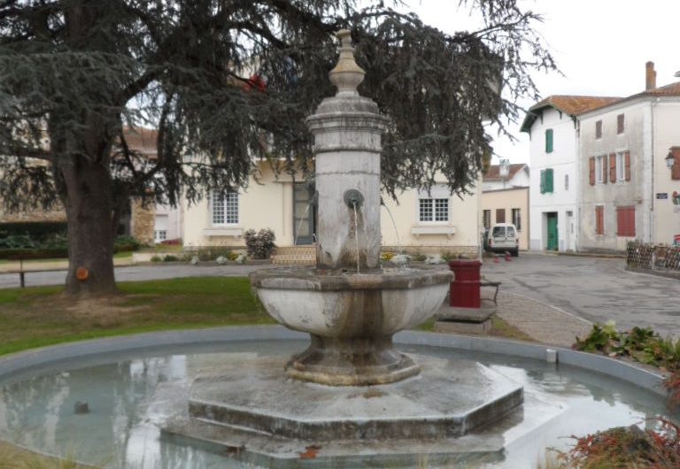 Fontaine–4-