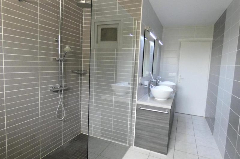 Gaugeacq Barbé – salle d’eau douche