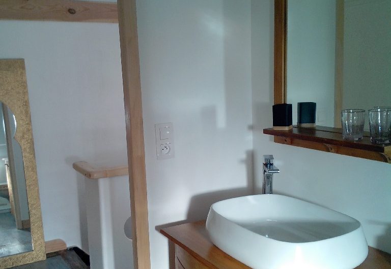 Gîte_l_Insouciant_salle_de_bain