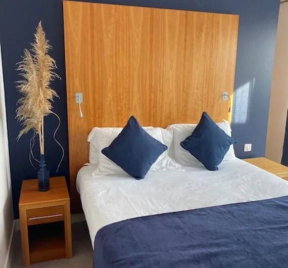 IMG_5542 ch 3 (Copier)