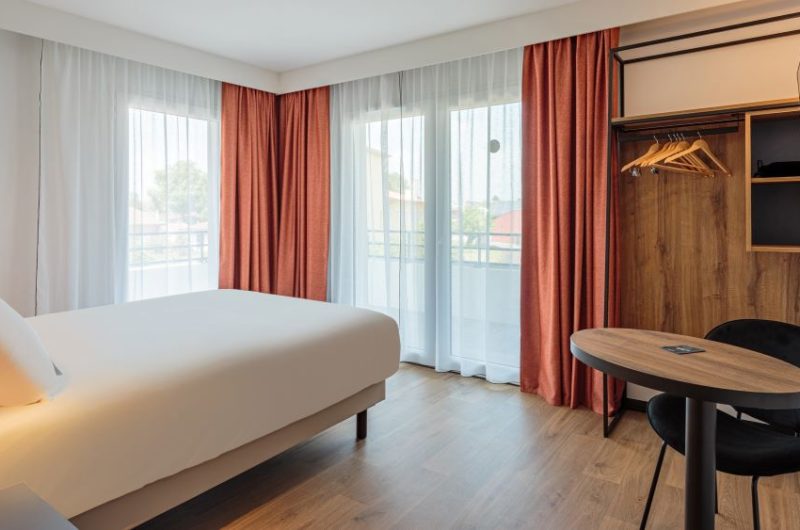 Kyriad_StPaulLesDax_05_0