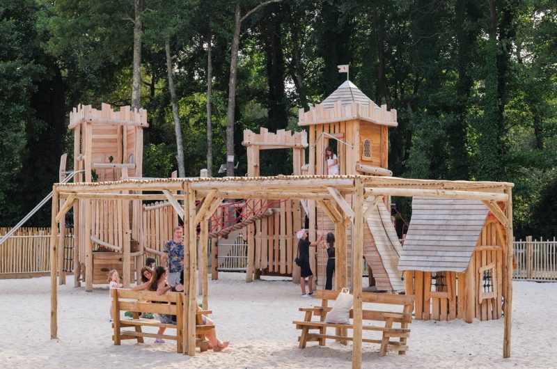 camping-biscarrosse-aire de jeux-la rive-ciela-village 1
