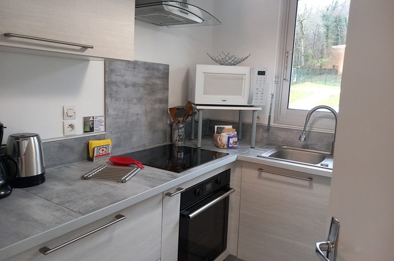 Les Albizias 13-14 – cuisine (1)