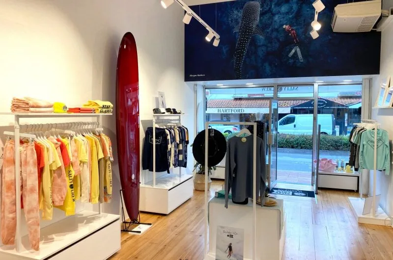 Magasin-SaltyCrewWomenHossegor-Intérieur (2)