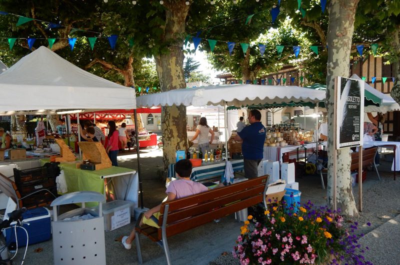 Marché-du-Mardi-Village