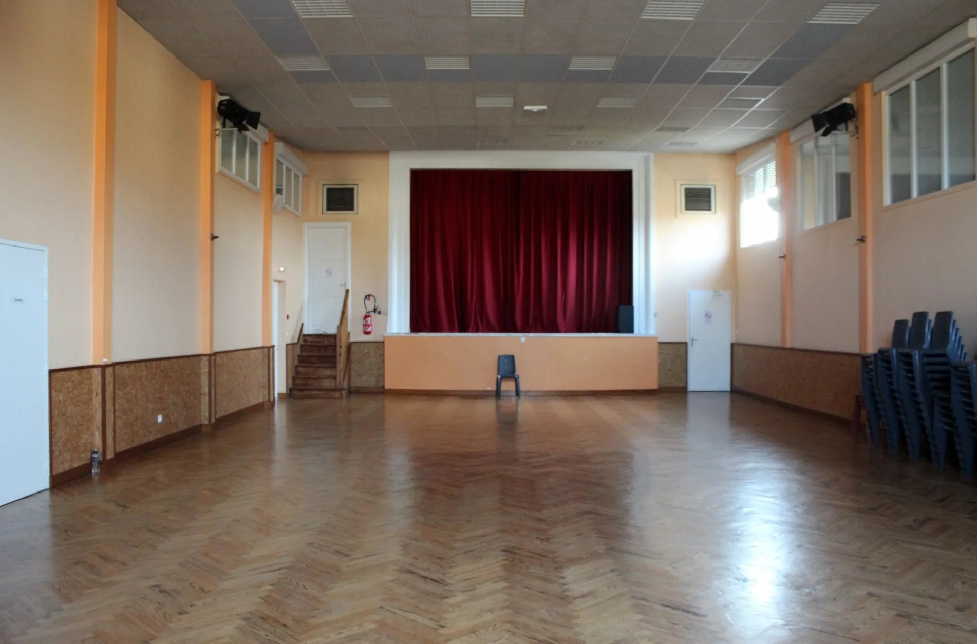 Misson-Salle des fêtes-CN