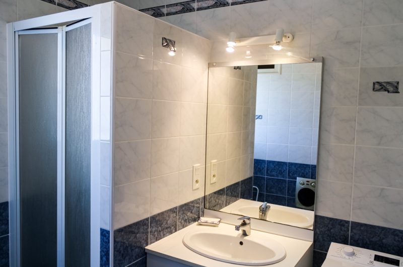 Mittnacht 1 – salle d’eau ©raduxpics