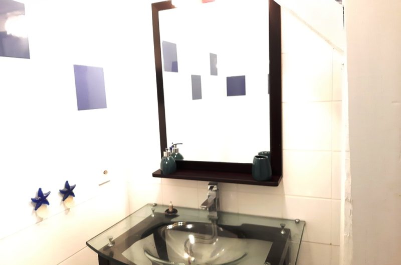 Noyer Maison du meunier – chambre1 salle d’eau