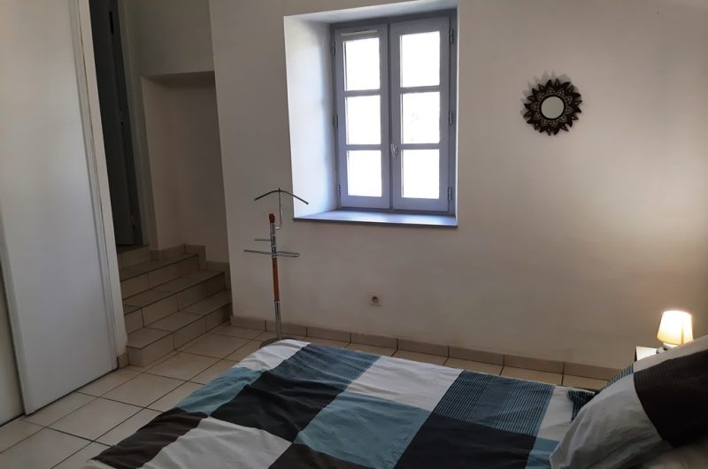 Noyer Maison du meunier – chambre2 accès sde