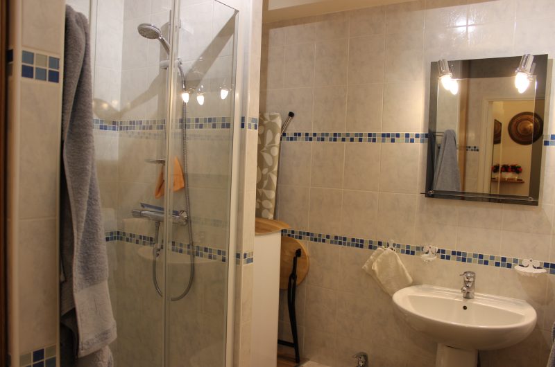 PHOTO-SALLE-DE-BAIN-1695