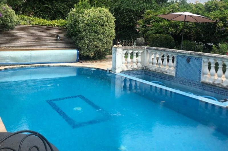 Piscine partagée Domaine de Palumbo