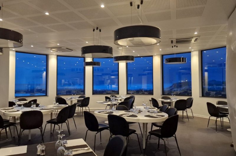 Resto de la plage photo restau de nuit