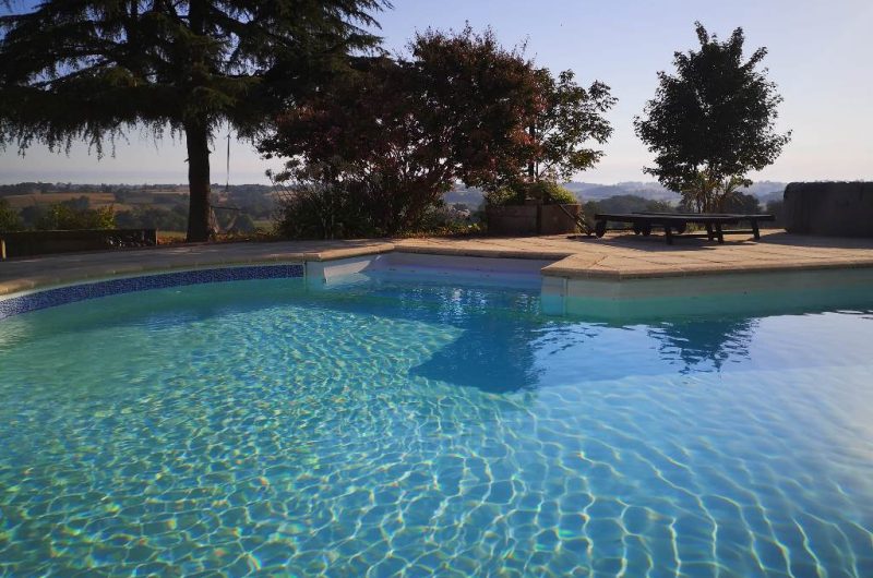 Ribeiro – piscine vue Chalosse