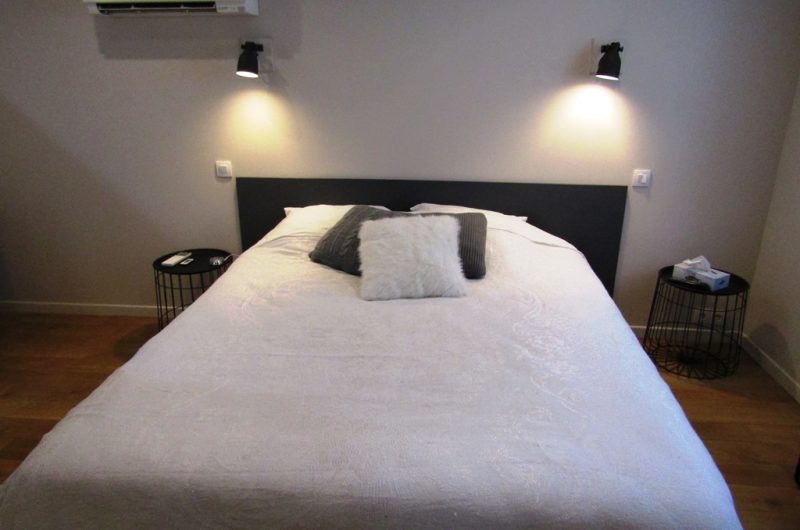 Roucayrol – chambre 1 depuis entrée